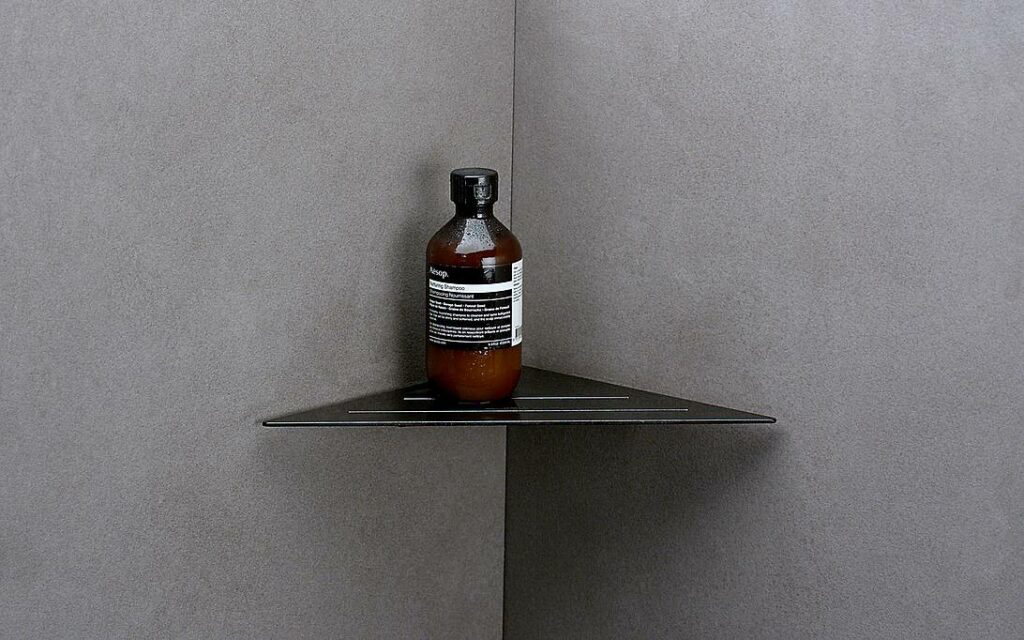 csm reframe soap shelf corner soap water black 1600x1000 364577d82d